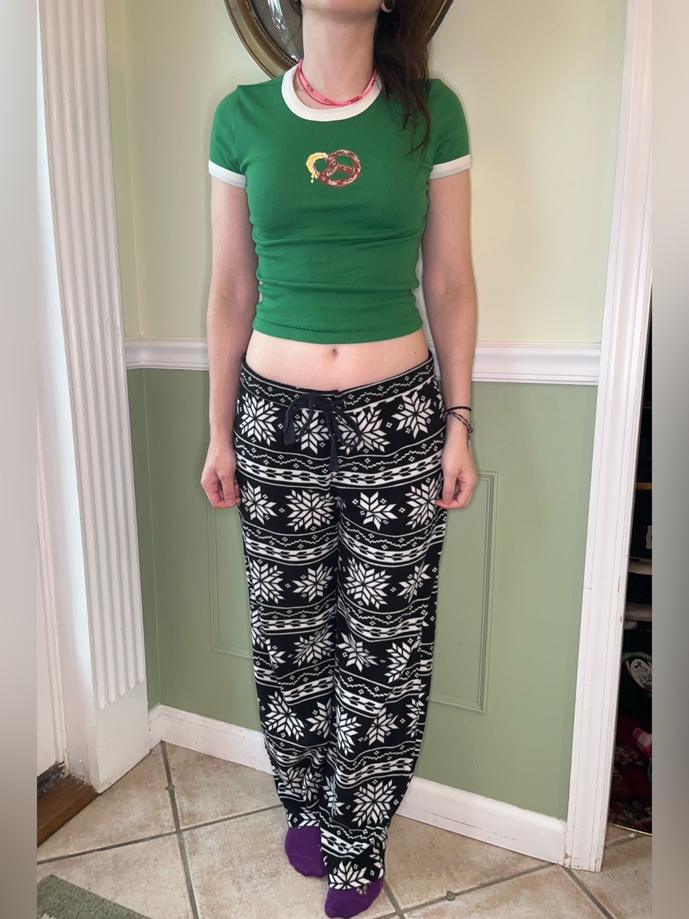 Old Navy fleece snowflake drawstring pajama pants